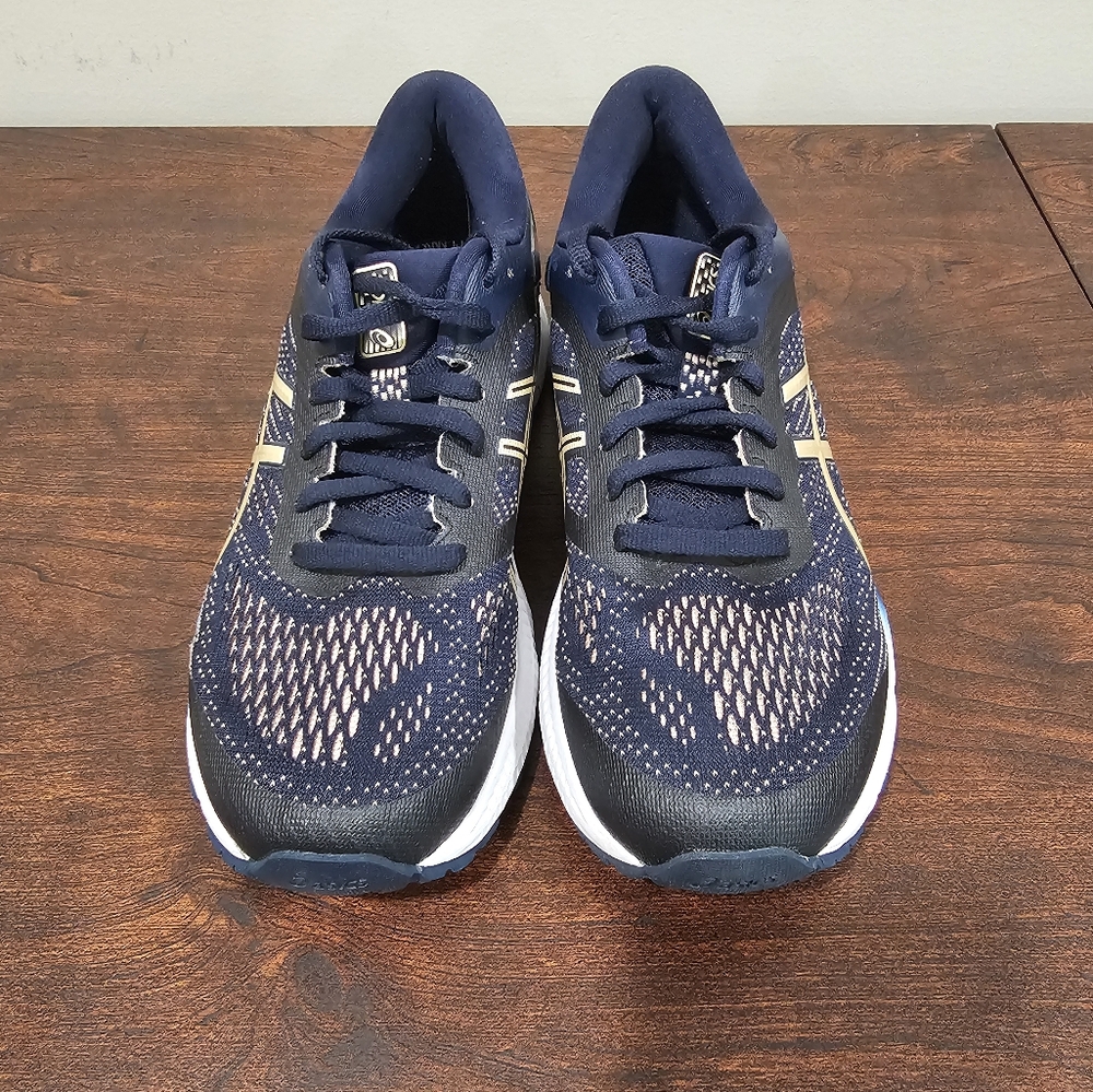 Asics Size 8 Gel Kayano 26